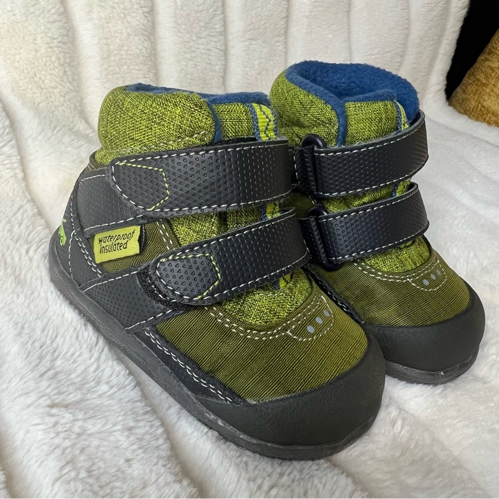 Toddler Green and Black Stylish Boots for Adventure